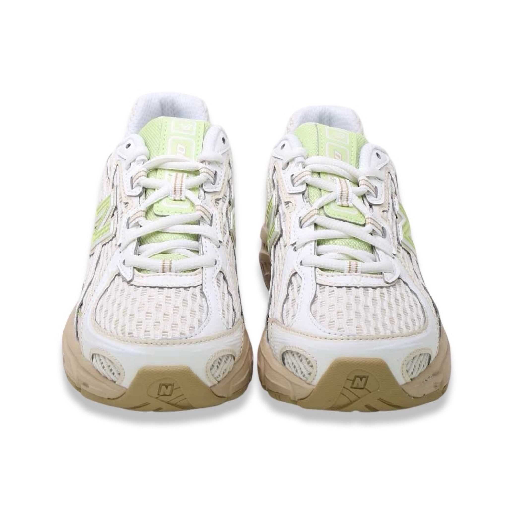 New Balance U7401uw