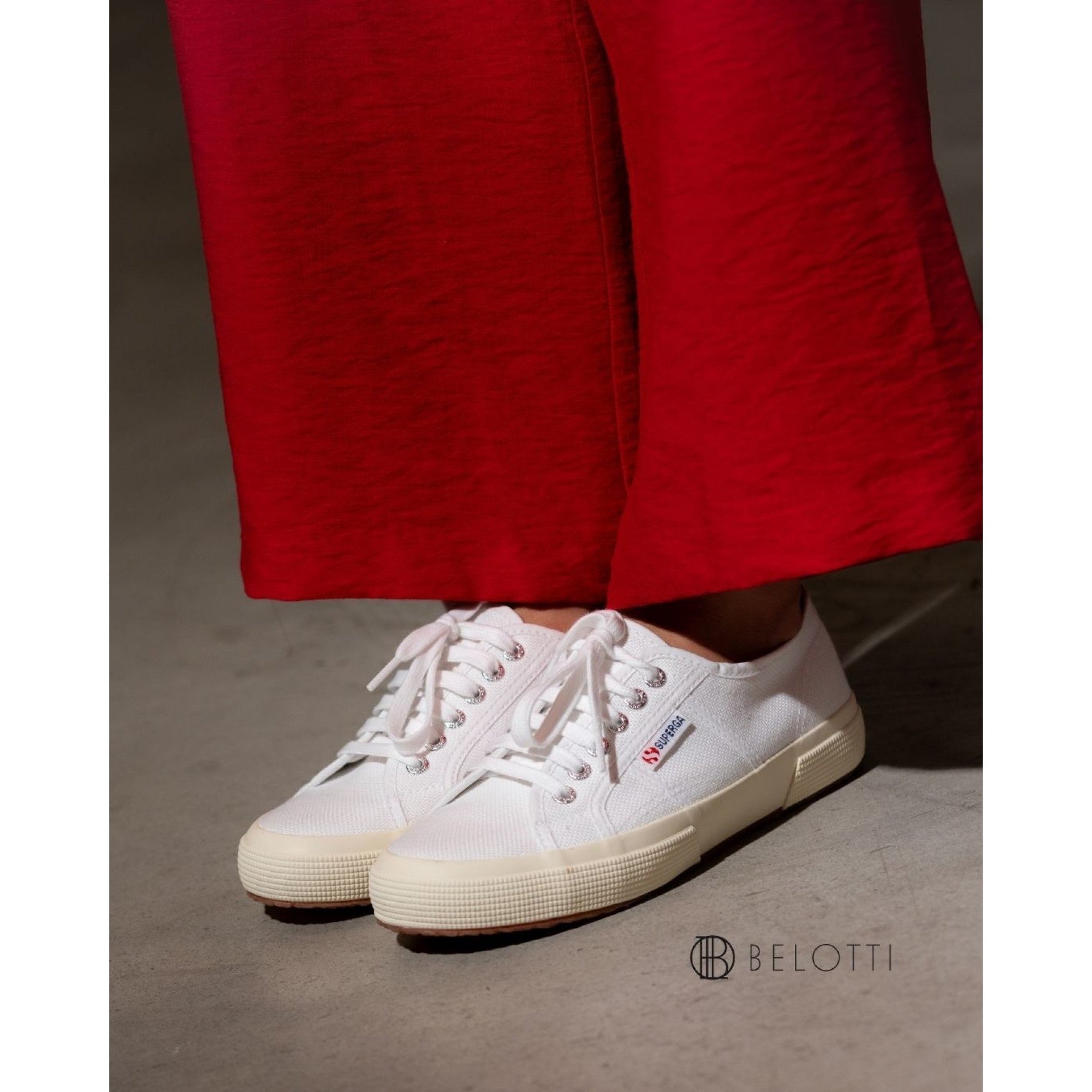 Superga classic white