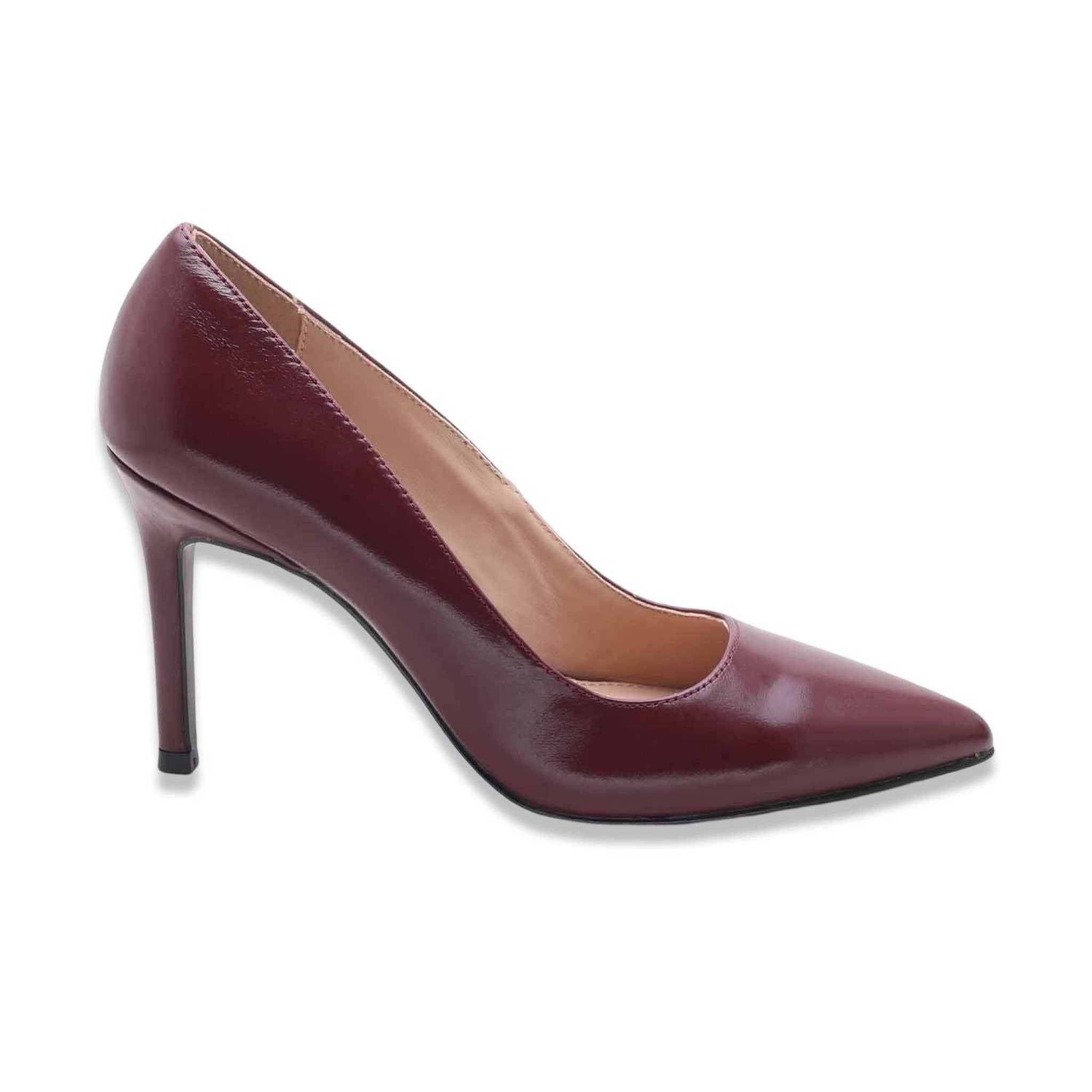 Steve Madden Secured Cherry