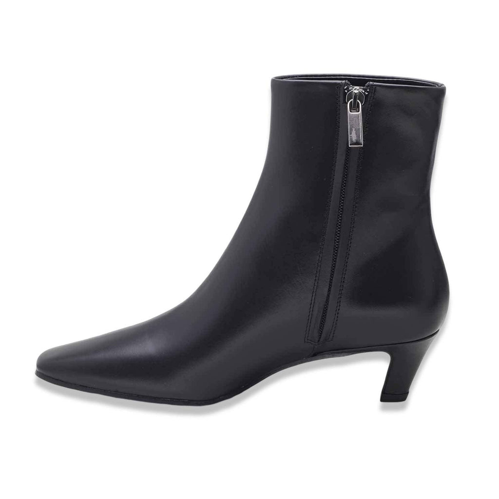 Belotti atragola nero