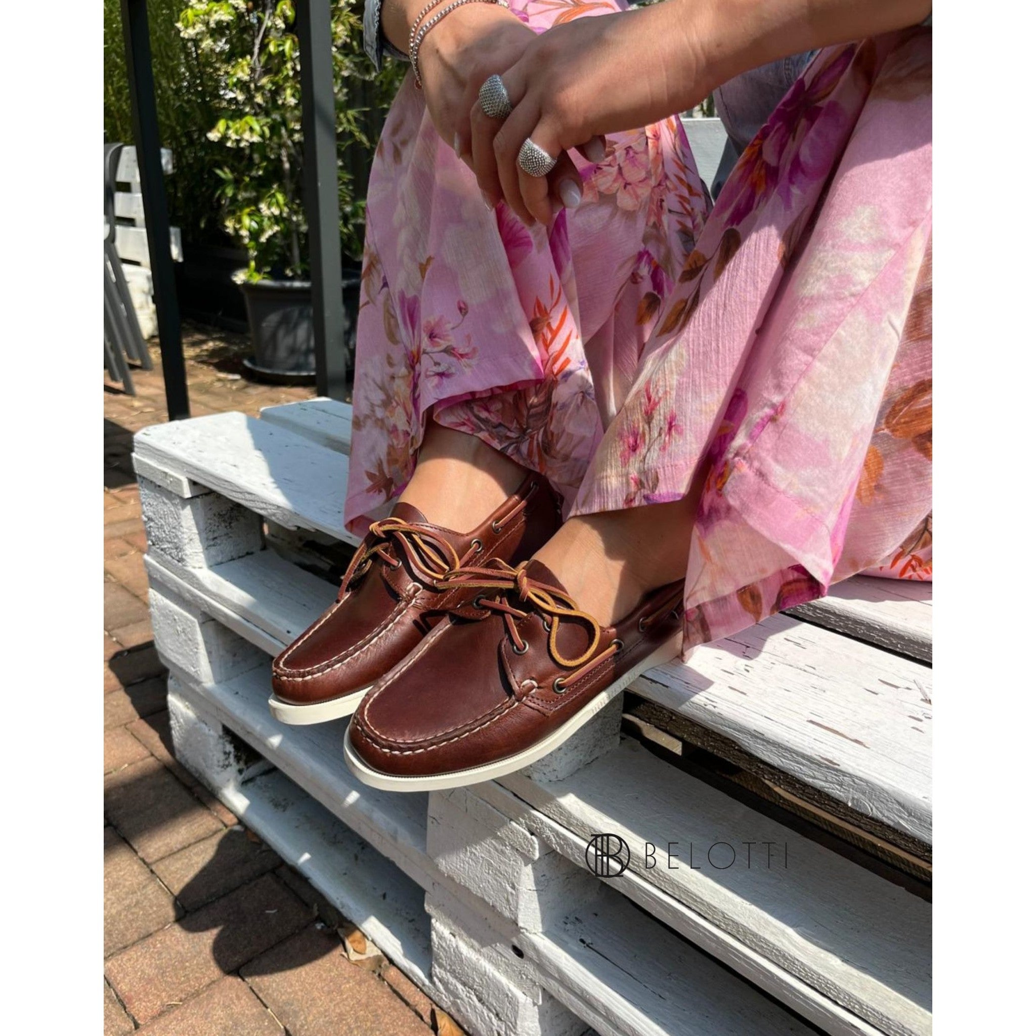 Sebago docksides porland brown